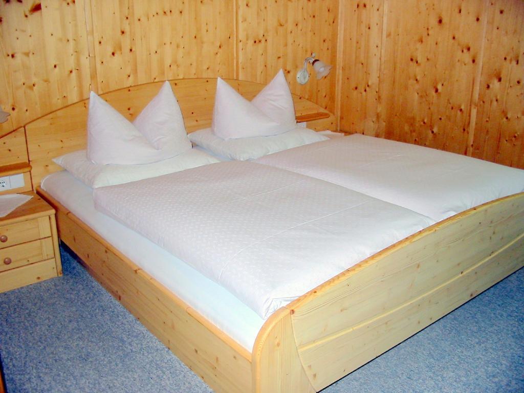 Gastehaus Hosp Appartement Obsteig Kamer foto