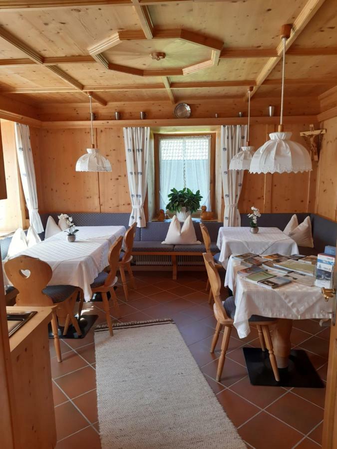 Gastehaus Hosp Appartement Obsteig Buitenkant foto