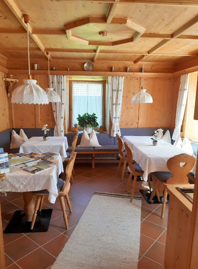 Gastehaus Hosp Appartement Obsteig Buitenkant foto