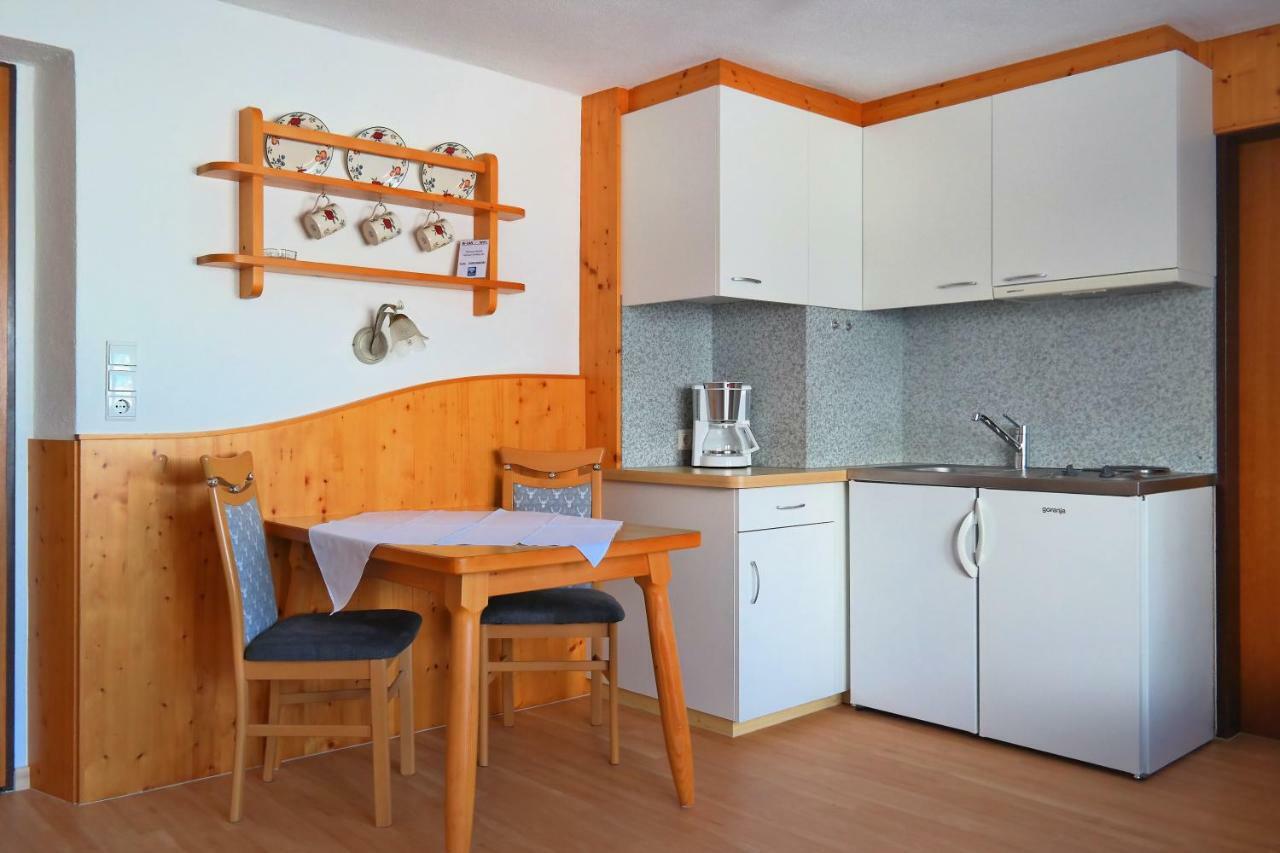 Gastehaus Hosp Appartement Obsteig Buitenkant foto